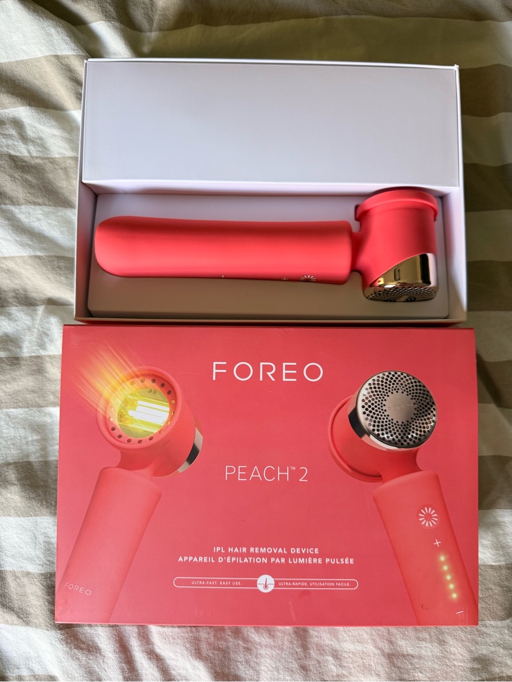 FOREO Peach 2 IPL Hair Removal Device - Coral